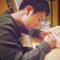 成熟的帅气男生头像