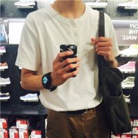简单的男生帅气个性头像