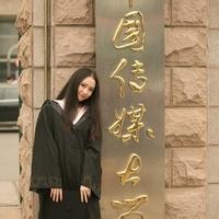 微信成熟中分头像 微信头像中分长发美女