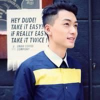 韩系帅气男生微信头像