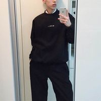 最新简单男生头像