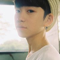 帅气的小男生微信头像