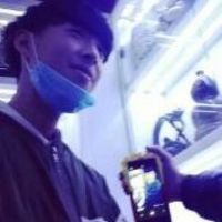 阳光可爱的男生微信头像