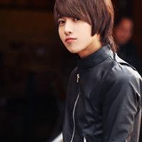 可爱迷人的韩国帅哥头像