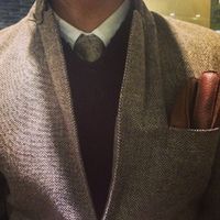 时尚的半身男头像 时尚的半身男头像