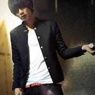 酷爆的男头像 酷帅黑白动漫头像男