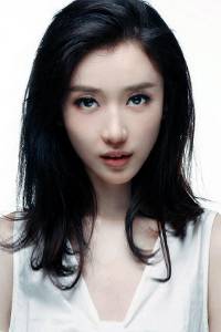 潘时七微信头像 玫瑰 潘时七微信女生头像侧身