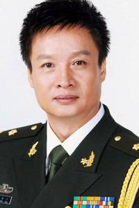 阎维文微信头像变成企鹅 阎维文微信卡通女生头