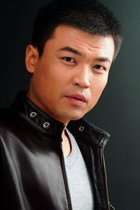 卢海华全白的头像 卢海华微信动漫头像黑白男