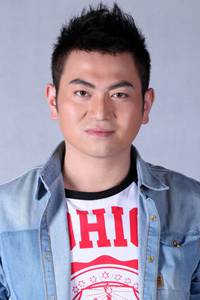 倪鹏微信女生头像背影长发 倪鹏微信萌萌的男生