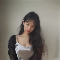 性感个性的女生简约的微信头像