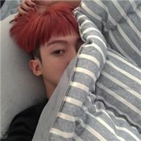 个性搞怪的帅气男生微信头像