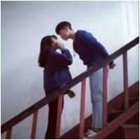 幸福的情侣最新微信头像