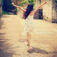 女生头像简单干净 干净清爽女生头像