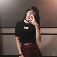 自拍个性的女生微信头像