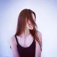 甜美好看的长发美女头像