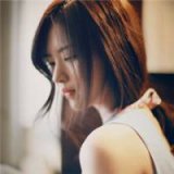 冷酷头像女生 走的太快记得留水晶鞋寻你 意境伤