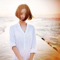 唯美阳光下女生头像