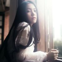 长发伤感的女生微信头像