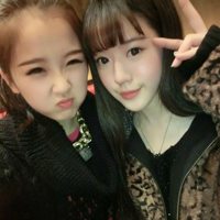 闺蜜卖个萌