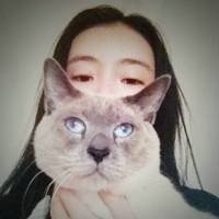 欧美猫须女生头像 欧美女生抱猫狗头像