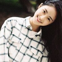 甜美的长发美女清新微信他