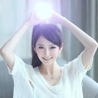 侧脸小亲新女生头像 原宿风女生头像侧脸