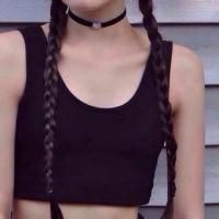 简单个性女生半身头像 简单个性女生半身头像