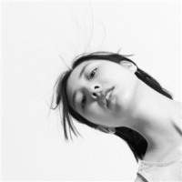 黑白女生微信头像最新 黑白女生微信头像最新