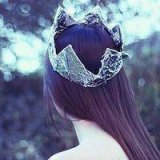 微信女生头像水中 戴皇冠的可爱女生微信头像