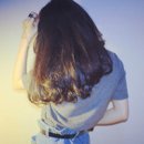 女生和萨摩耶的头像 生活不是只有爱情就够了