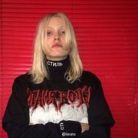 欧美 的女生另类的微信头像 欧美 的女生另类的微信头像