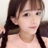 女生抱娃娃头像 愿多年后，我们还在一起
