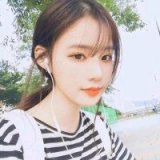 微信非主流女生带字头像 忘不掉你，也不想再爱