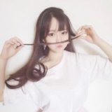 微信头像红色女生 别让喜欢你的人喜欢到放弃 微信头像红色女生 别让喜欢你的人喜欢到放弃