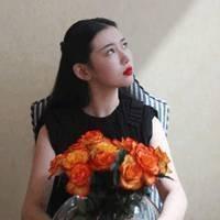 森系复古女神张辛苑微信头像