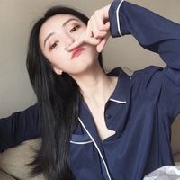 长发个性的女生的微信头像