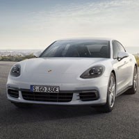 白色保时捷Panamera 4 EHybrid汽车头像图片