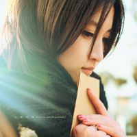 非主流伤感意境女生头像 你的演技真好谁都看不