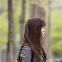 学校里浪漫恋人微信情侣头像