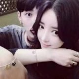 情侣牵手头像 一男一女总有一人陪你走天下 唯美