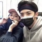 手牵手头像情侣头像时光境迁，对你依然百般思