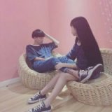 情侣头像黑暗系离开的时候是那么洒脱，回头的