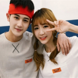 情侣头像运动钟情人守着滥情人 滥情人终得心上