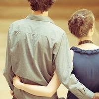 幸福情侣头像一男一女带字的 你会像爱你一样爱