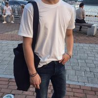 最新帅气潮流男生头像半身大全 最帅气的男生半