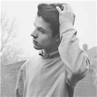 你两眼满含深情 精选欧美帅哥头像