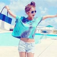 爱上一个人我们都没错 带墨镜的女 爱上一个人我们都没错 带墨镜的女