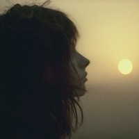 心如枯树槁木 孤独而伤感的女生 心如枯树槁木 孤独而伤感的女生