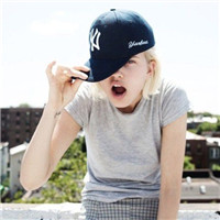 十足帽子控 欧美青春女生头像